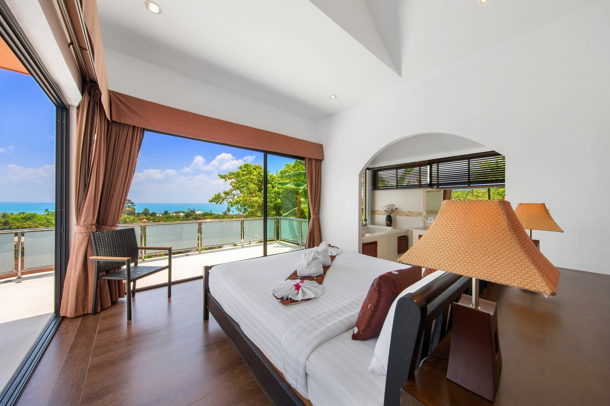 Sunny Banks - Modern Sea View 4 Bed Pool Villa Maret Экстерьер фото