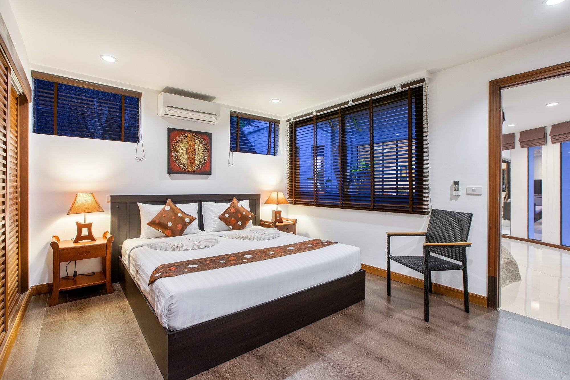 Sunny Banks - Modern Sea View 4 Bed Pool Villa Maret Экстерьер фото