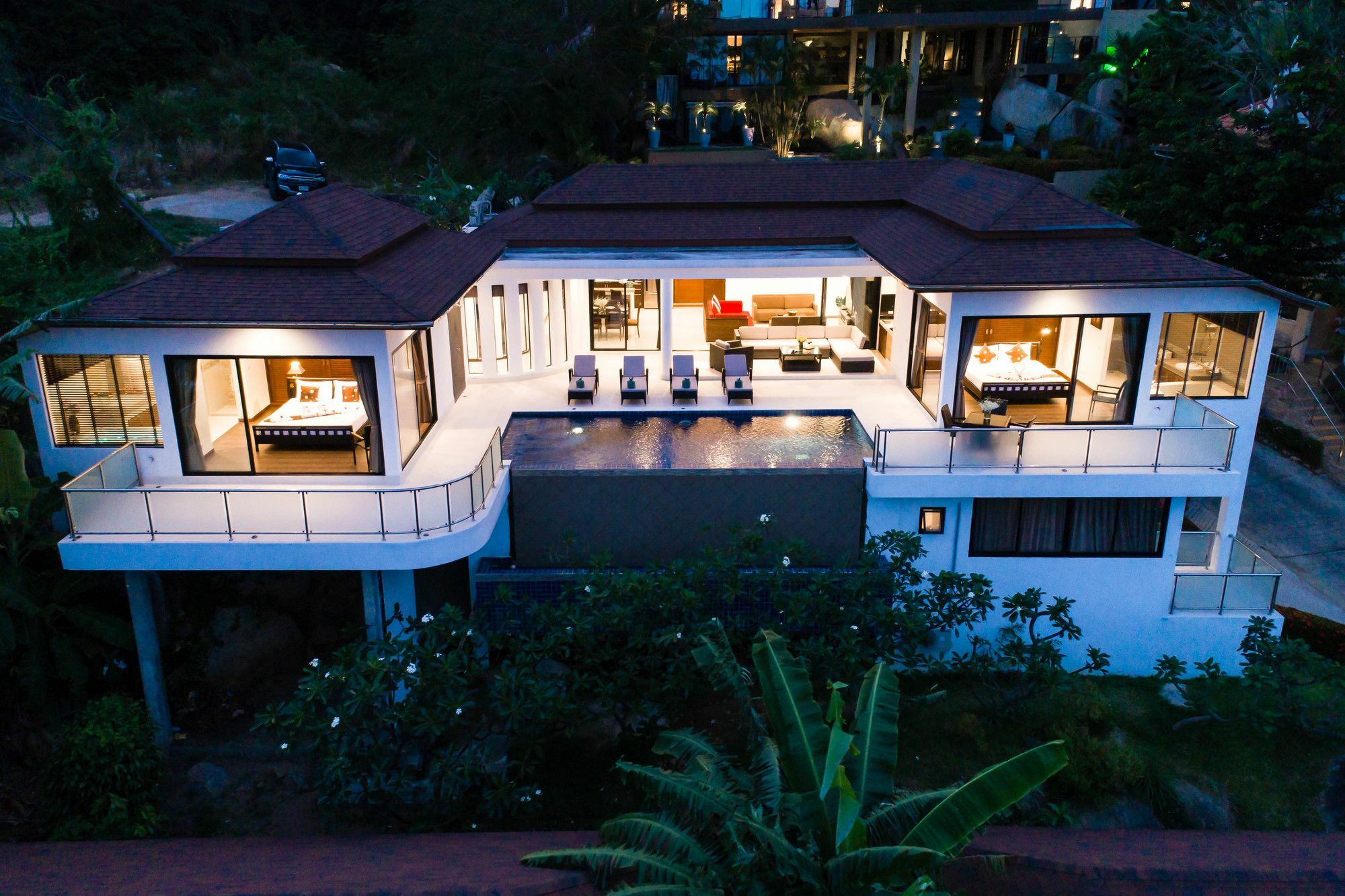 Sunny Banks - Modern Sea View 4 Bed Pool Villa Maret Экстерьер фото