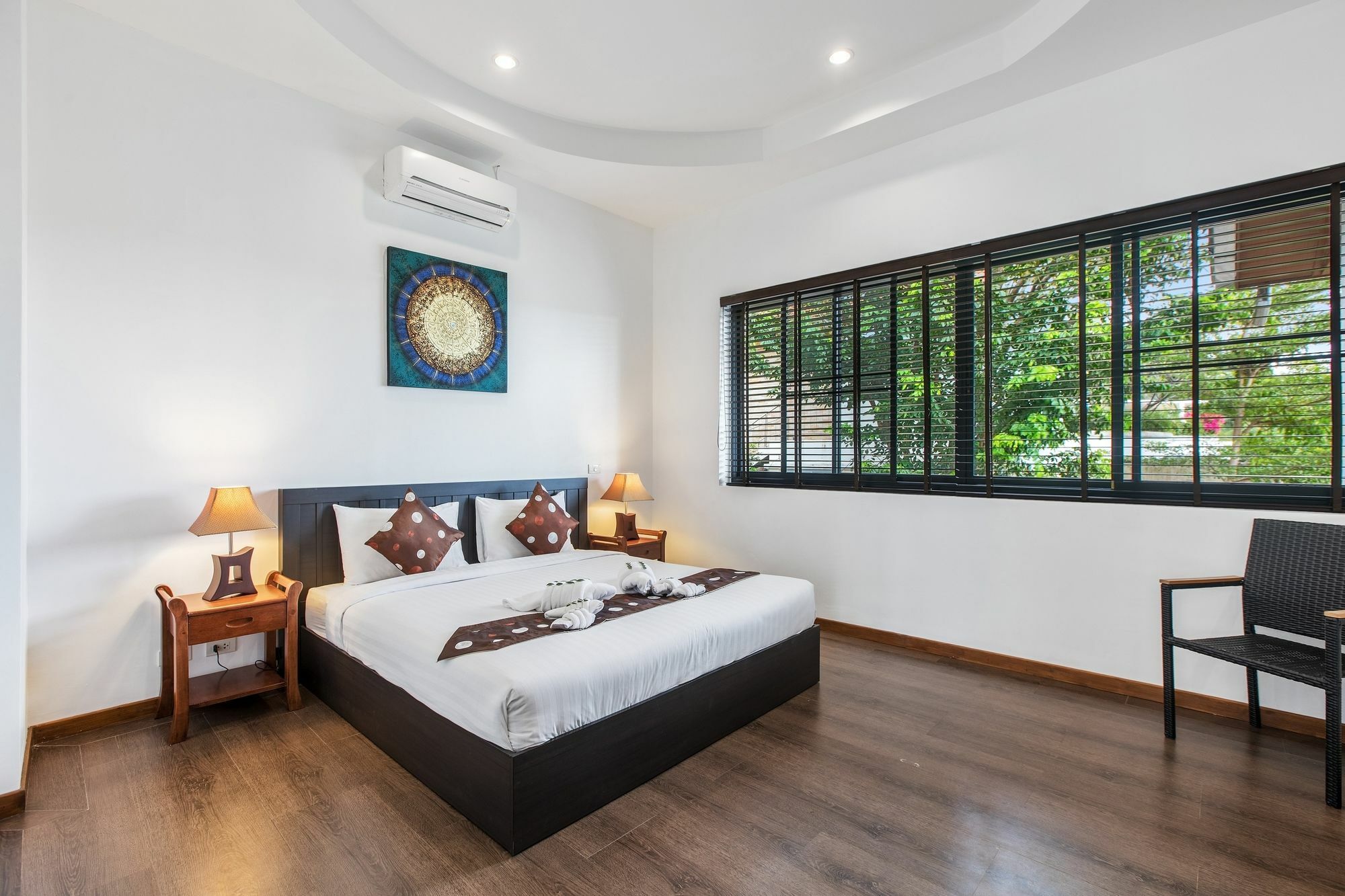 Sunny Banks - Modern Sea View 4 Bed Pool Villa Maret Экстерьер фото