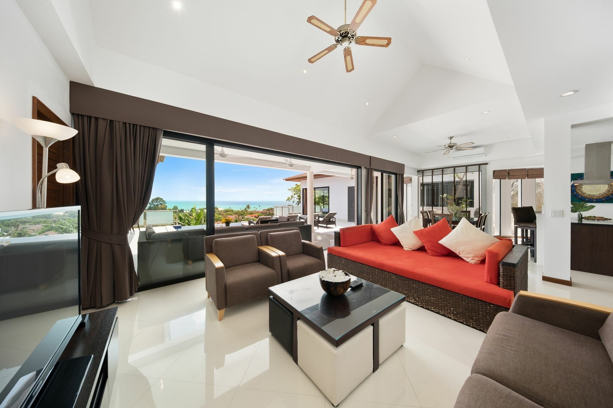 Sunny Banks - Modern Sea View 4 Bed Pool Villa Maret Экстерьер фото
